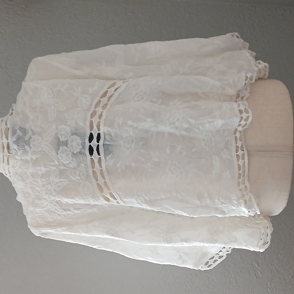 LIV LOS ANGELES Shrug - Picture 7 of 11